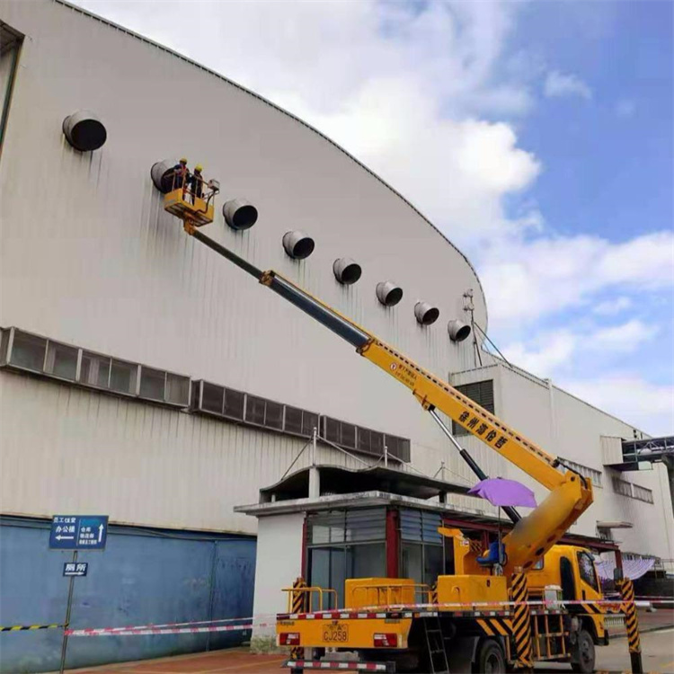 霞浦县高空作业车出租服务：专业广告牌安装解决方案