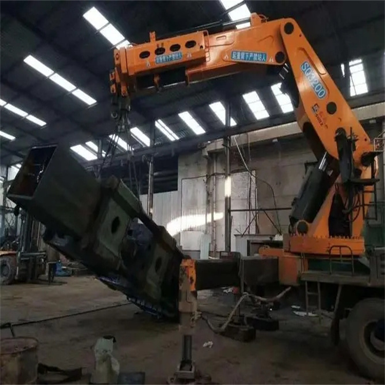 霞浦县130吨折臂吊车出租吊机租赁附近电话