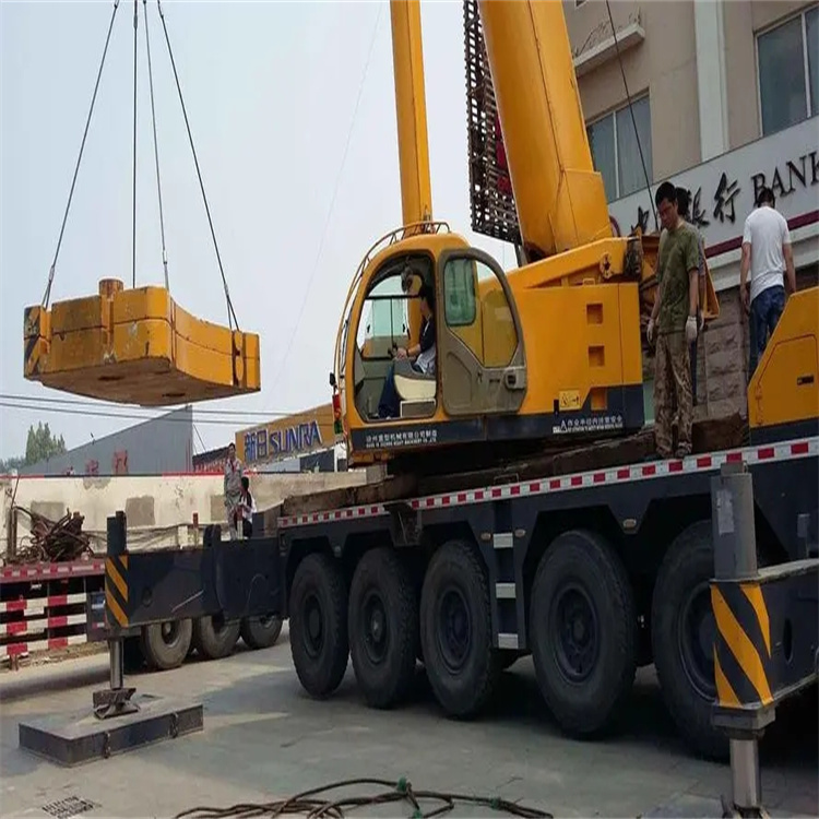 霞浦县当地吊车出租|机器吊装|75吨|工厂搬迁服务